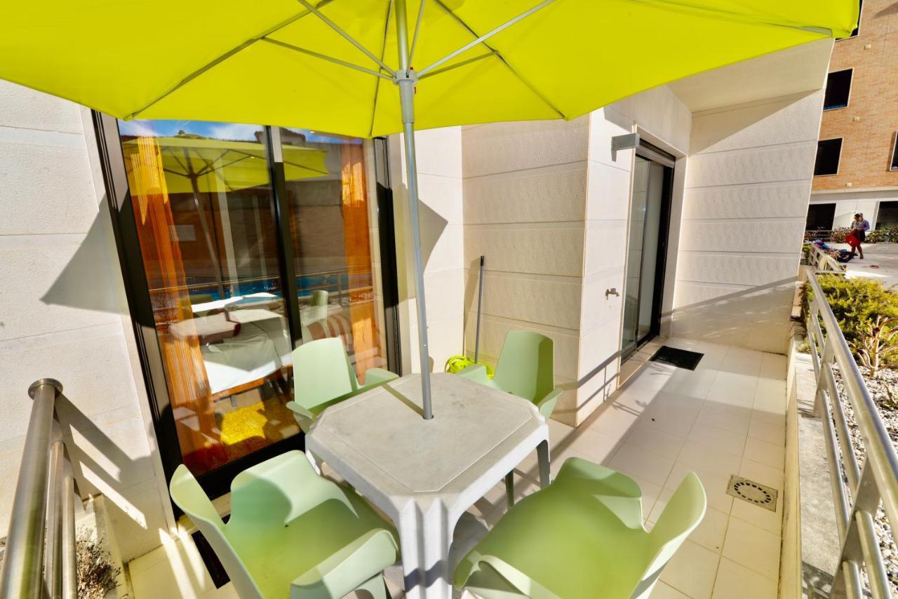 Silver - Apartment For 4 Guests 150M From Beach Sao Martinho do Porto Luaran gambar