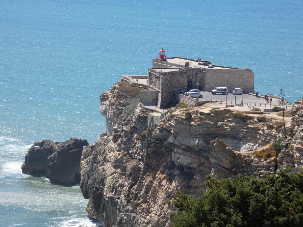 Silver - Apartment For 4 Guests 150M From Beach Sao Martinho do Porto Luaran gambar