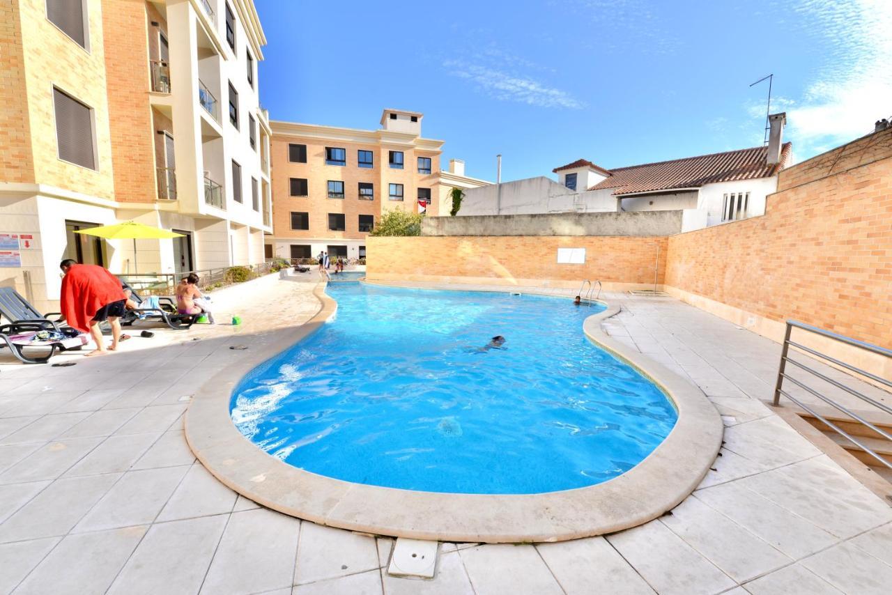 Silver - Apartment For 4 Guests 150M From Beach Sao Martinho do Porto Luaran gambar